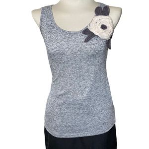 Little Gray Top w Flower🌸 Tee